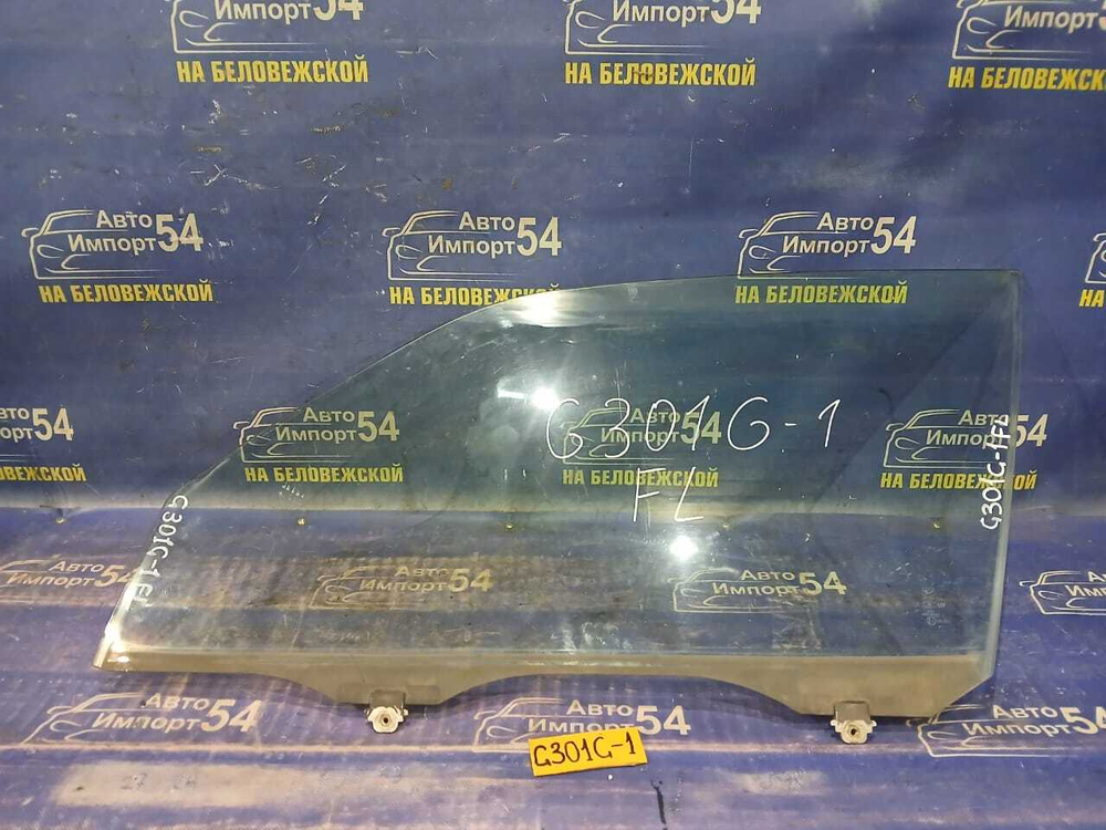 Стекло двери передней левой DAIHATSU PYZAR 1997