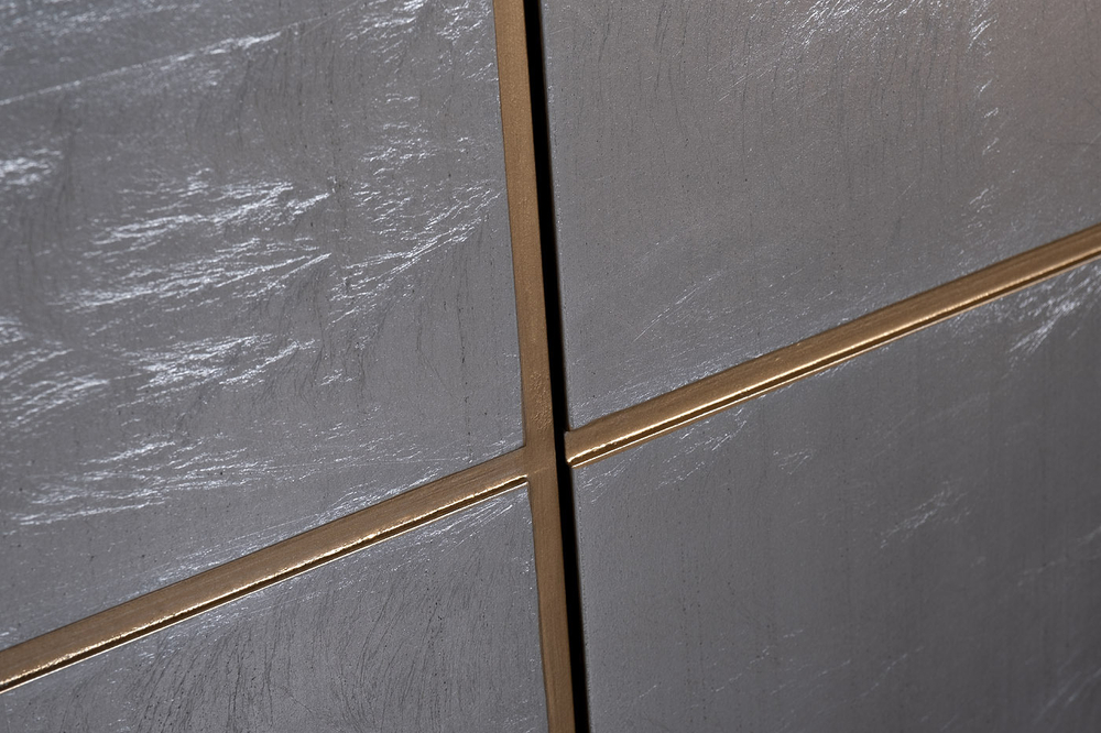 Комод округлый с дверцами 91x51x183см Garda Decor Futuro серебристый