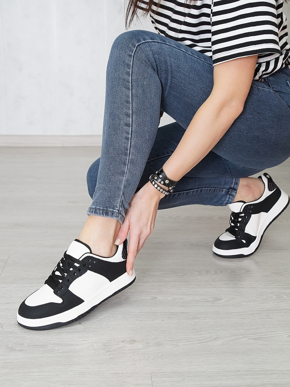 Кроссовки женские демисезонные