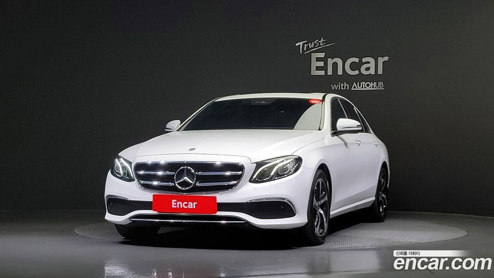 Mercedes-Benz E-Class W213 E250 Avangarde (08.2020)