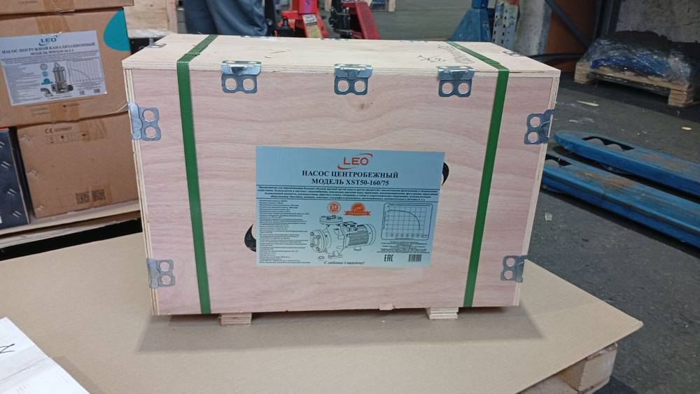 Поверхностный центробежный насос "LEO" модель XST50-160/75