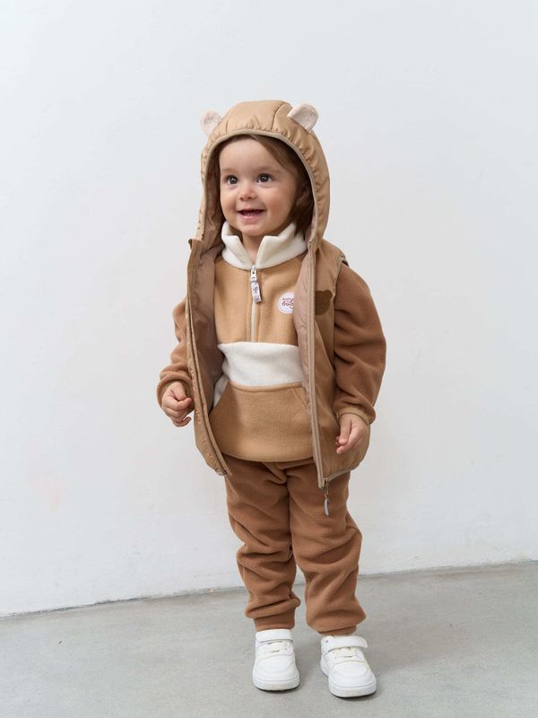 Жилет с капюшоном 