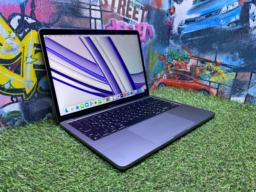 MacBook Pro M2 13.3 2022 M2/8GB/256GB A2338 (27 циклов)