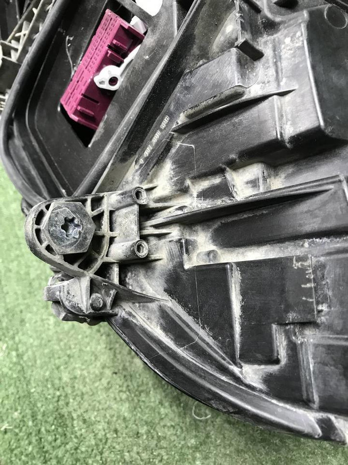 Фара правая Mercedes S W223 (20-нв) Digital Light