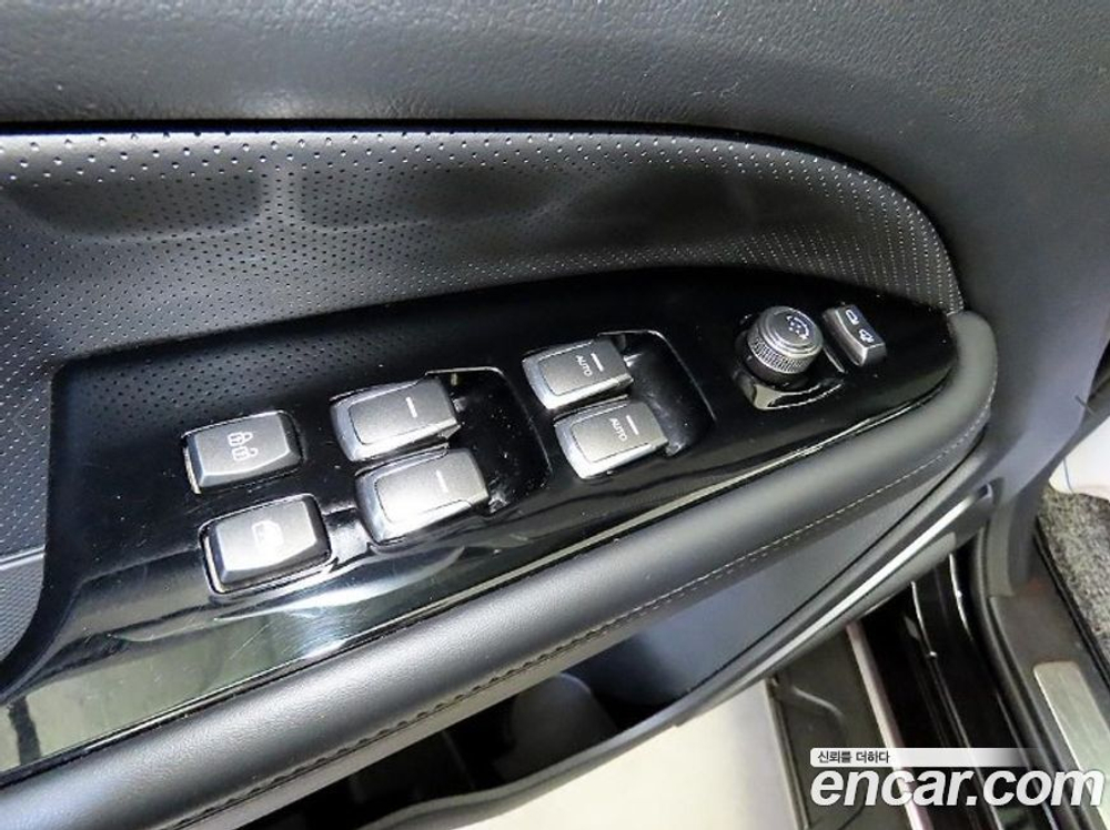 KG Mobility (Ssangyong) G4 Rexton Дизель 2.2 4WD (04.2020)