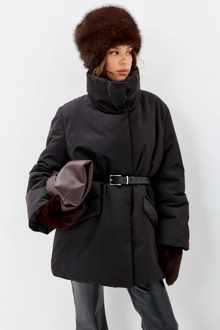 Куртка зимняя на поясе Фрости черного цвета