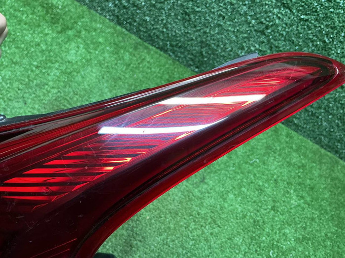 Фонарь правый внешний Hongqi H5 2 (2022-н.в.)