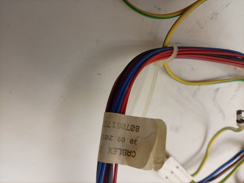 ESL98330 ктп2 Комплект проводки для посудомоечной машины Electrolux 808274706 б/у