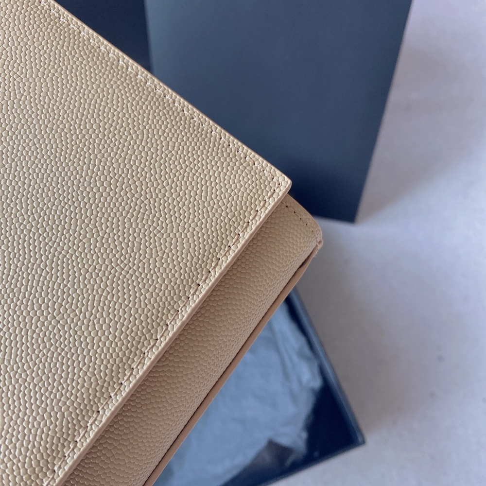 YSL Kate Medium 24 cm