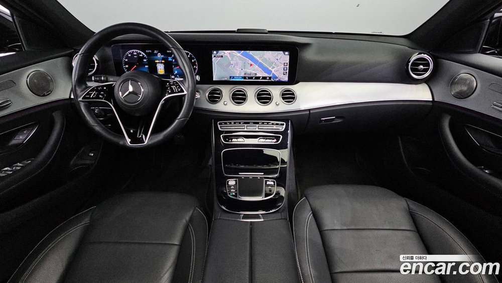 Mercedes-Benz E-Class W213 E250 Avangarde (01.2021)