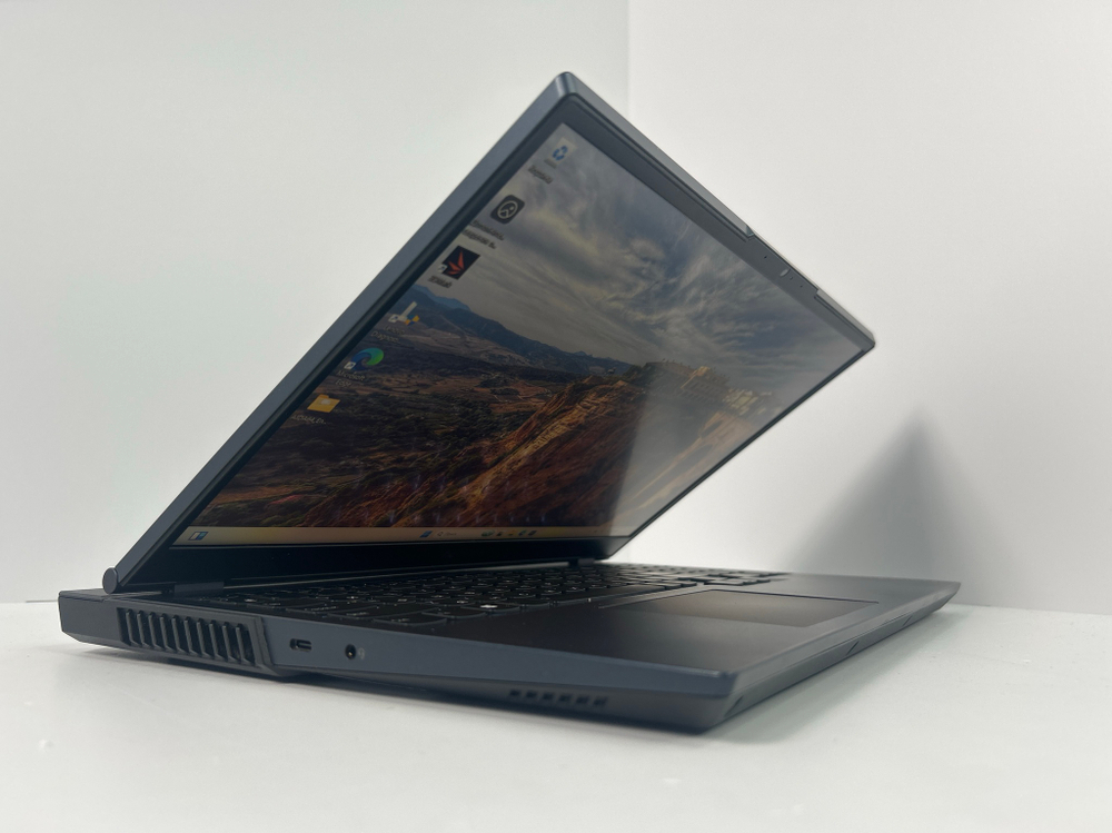 Ноутбук Lenovo Legion 5 15ACH6H (82JU005FRU) 15.6"/AMD Ryzen 5 5600H/RAM 16GB/SSD 1TB/nVidia GeForce RTX 3070 8 GB/1920x1080/IPS 165hz/Windows 10/Подсветка кл-ры: LED/синий. Состояние: B1