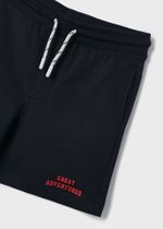 футболка с шортами