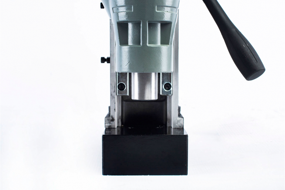 Станок сверлильный с магнитной стойкой MD 1323 ALTECO