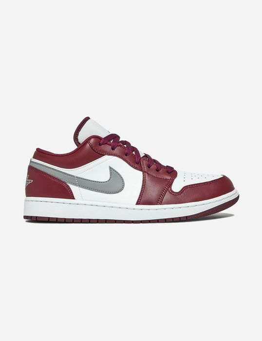 Harga jordan 1 bred toe shop