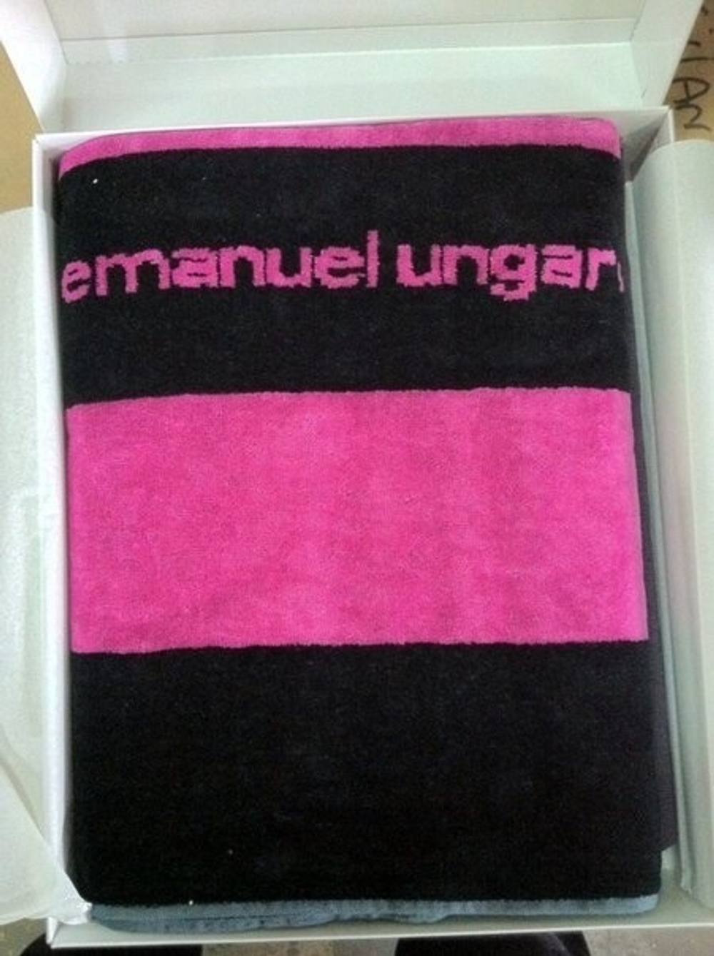 Полотенце 100х150 Emanuel Ungaro Geo розовое