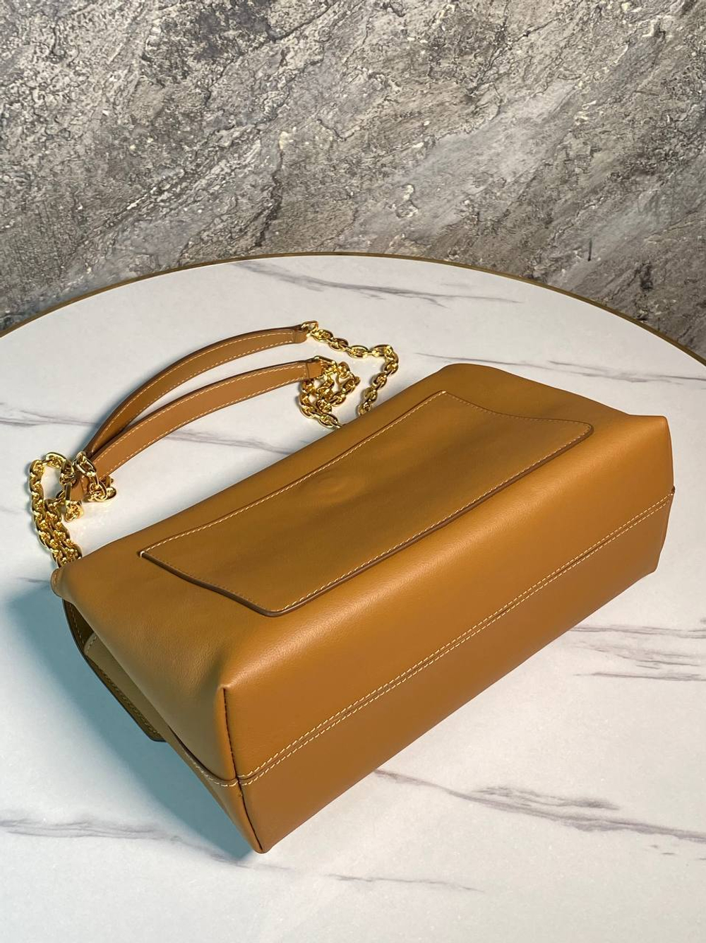 Сумка Prada