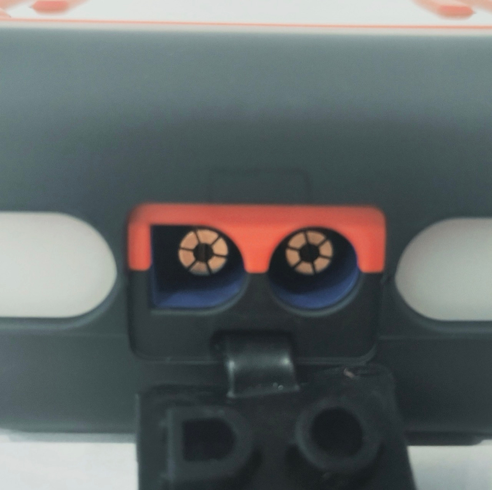 X7 Toby’s / Автостарт, Пуско-зарядное устройство, 8000мАч