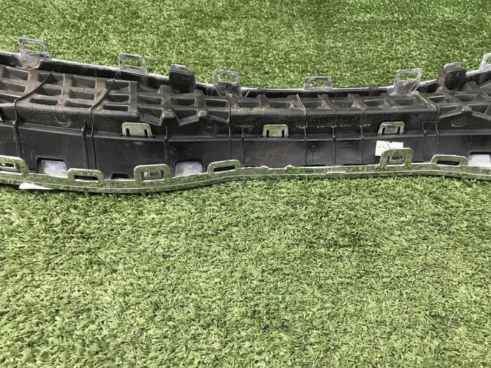 Решетка радиатора KIA Rio 4 X-Line (2017-2020)