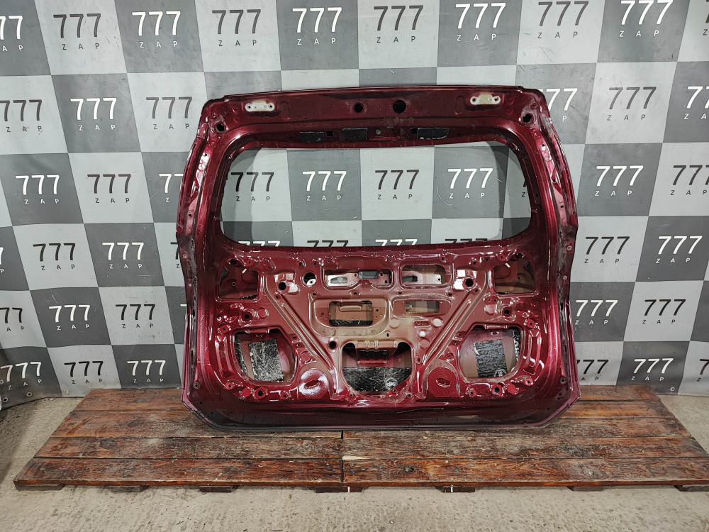 Крышка багажника Toyota RAV4 IV (XA40) 15-19 Б/У Оригинал 670050R270