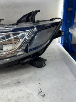 Левый передний LED-фара Mitsubishi Outlander 2016-2018, оригинал