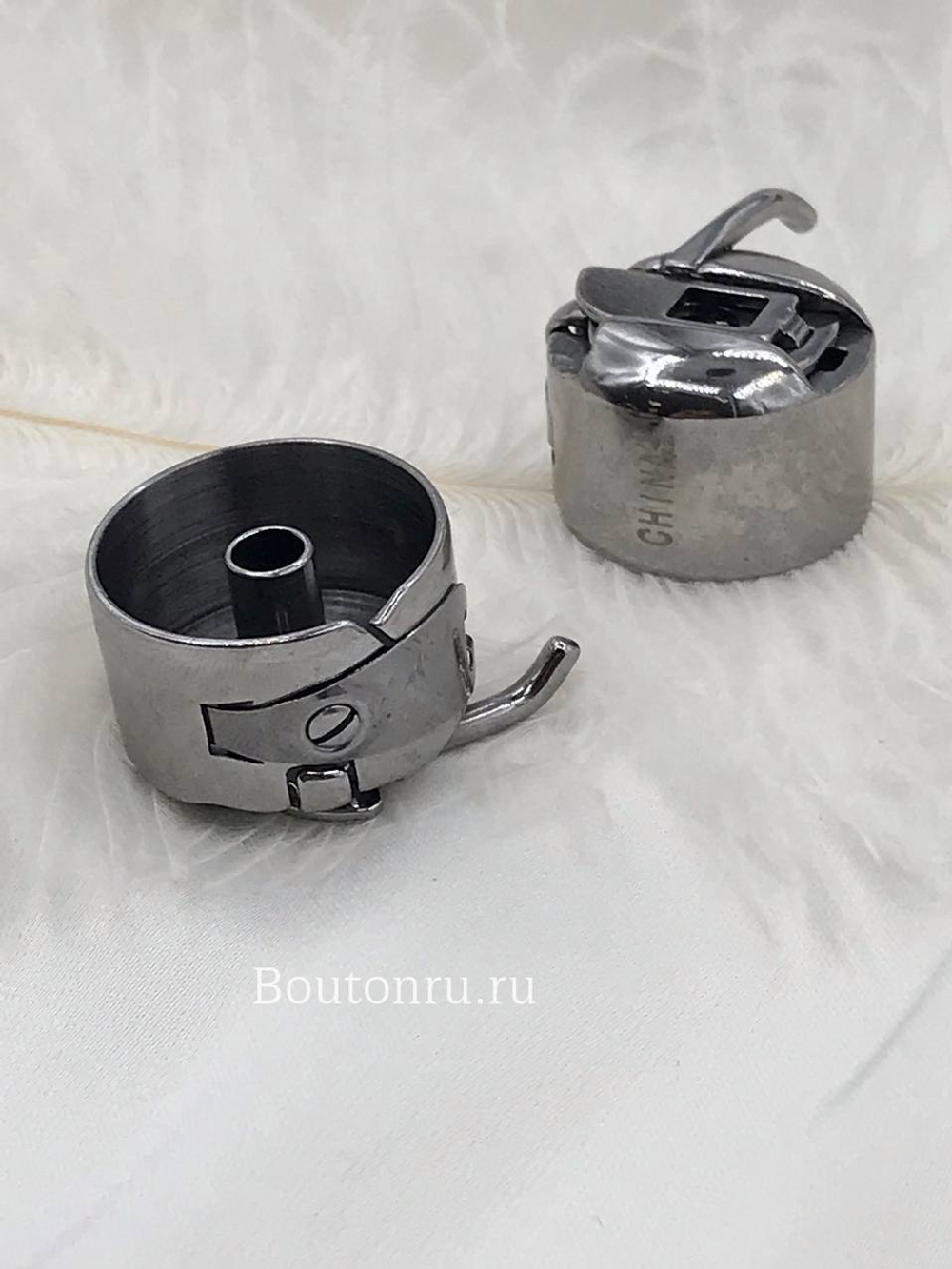 Шпульный колпачок для бытовой шв. машинки правый