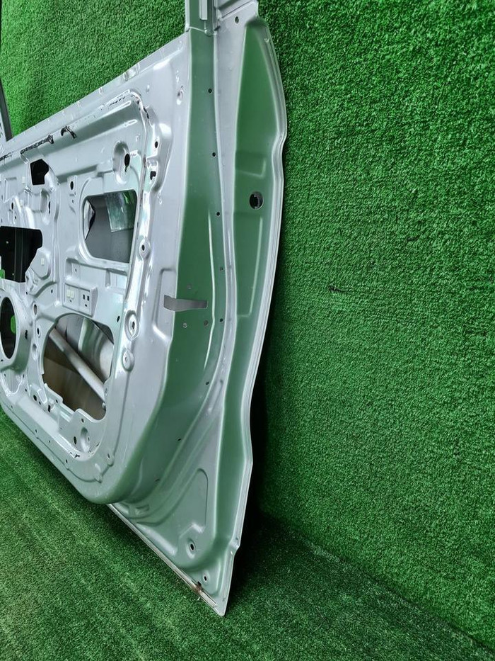 Дверь передняя правая Geely Atlas 1 (2016-2022)