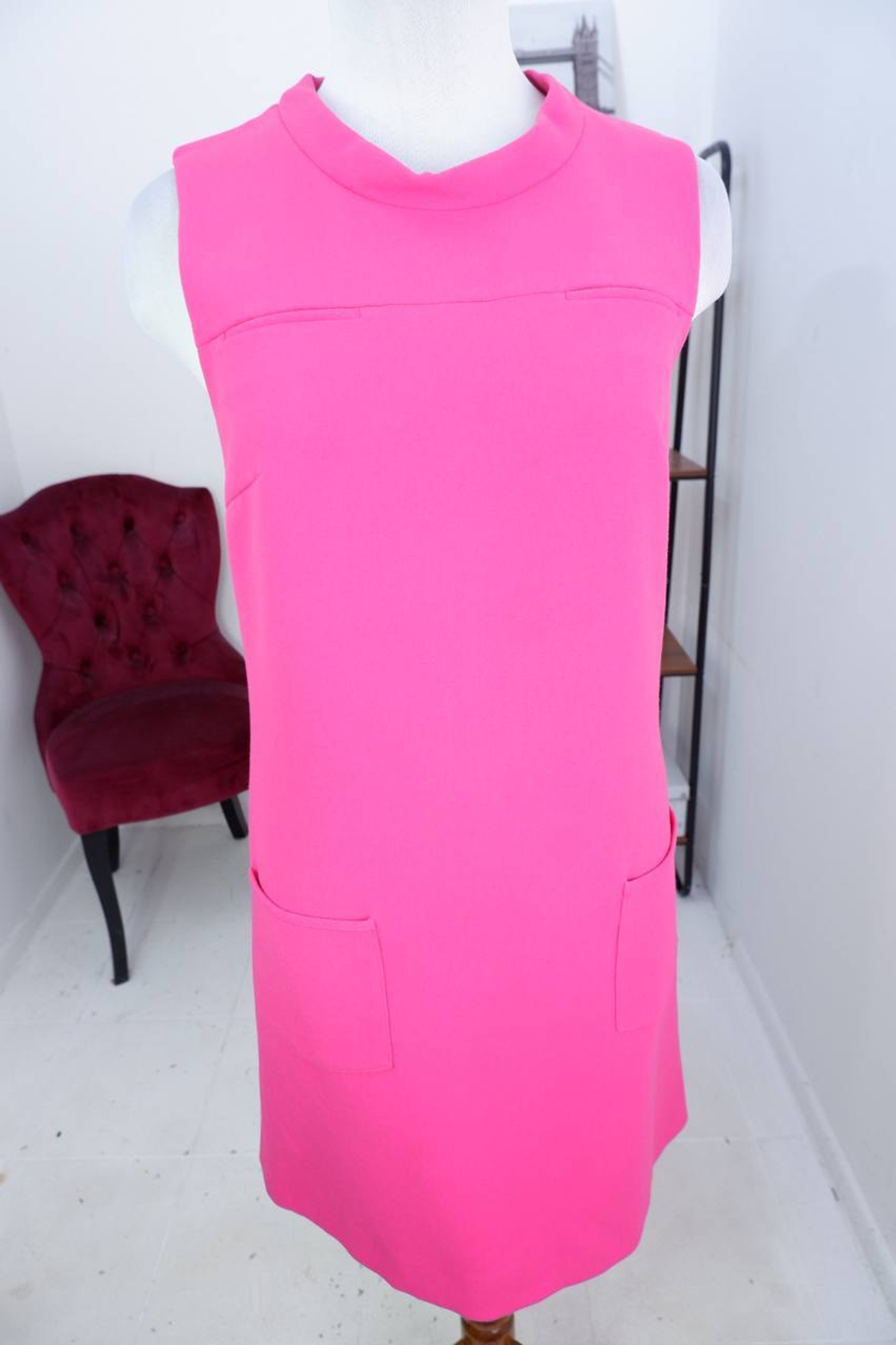 Платье Caroll цвета фуксии, маркировка 38, визуально на 44 размер