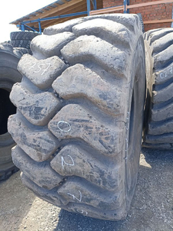 29.5R25 Bridgestone VSDT шина б/у