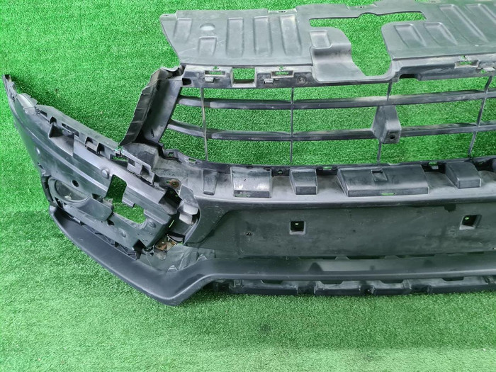 Бампер передний Lada Vesta (2015-н.в.) Cross