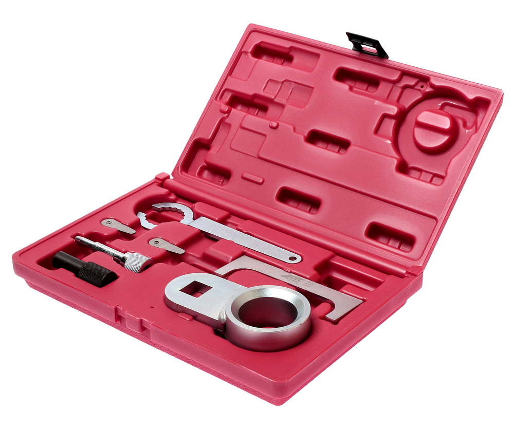 JTC-4930 - Набор инструментов для фиксации и синхронизации распредвала VW Transporter,LT,Crafter (ремень) JTC -  
  Специальный набор инструментов применяется для фиксации распредвала и установки фаз ГРМ.

 
  В комплекте:
 

  
    Приспособление для фиксации шкива виброгасителя.
    Стопор распредвала.
     Фиксатор зубчатого колеса ТНВД. 
     Накидной ключ SW32 для регулировки натяжного ролика зубчатого ремня ГРМ. 
     Штифт для фиксации коленчатого вала.     
  
 
 
  Применение: Фольксваген (Volkswagen) Transporter, LT, Crafter.
  Двигатели: 2,4D, 2,5SDI, 2,5TDI, 2,5TDI, Common Rail. 
  Упаковка: прочный пластиковый кейс.
  Габаритные размеры: 290/200/60 мм. (Д/Ш/В) 
  Вес: 1573 гр.