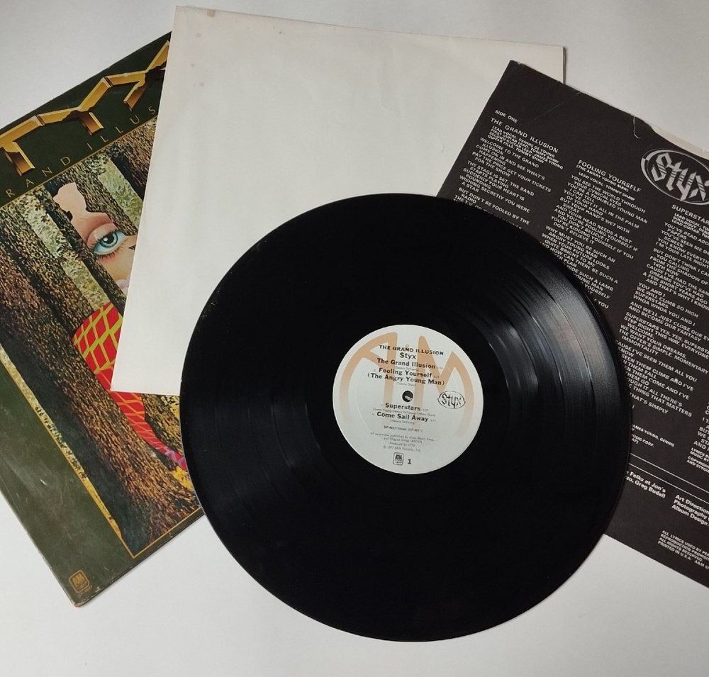 Винтажная виниловая пластинка LP Styx The Grand Illusion (Canada 1977)