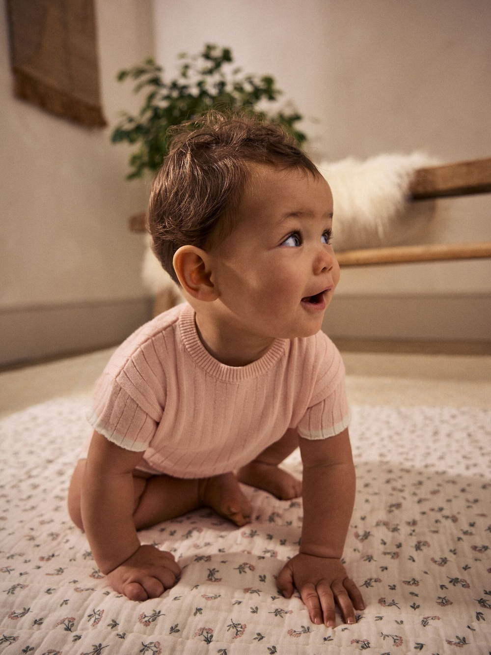 Вязаная футболка и шорты в комплекте для малышей Next AA8-205, Розовый