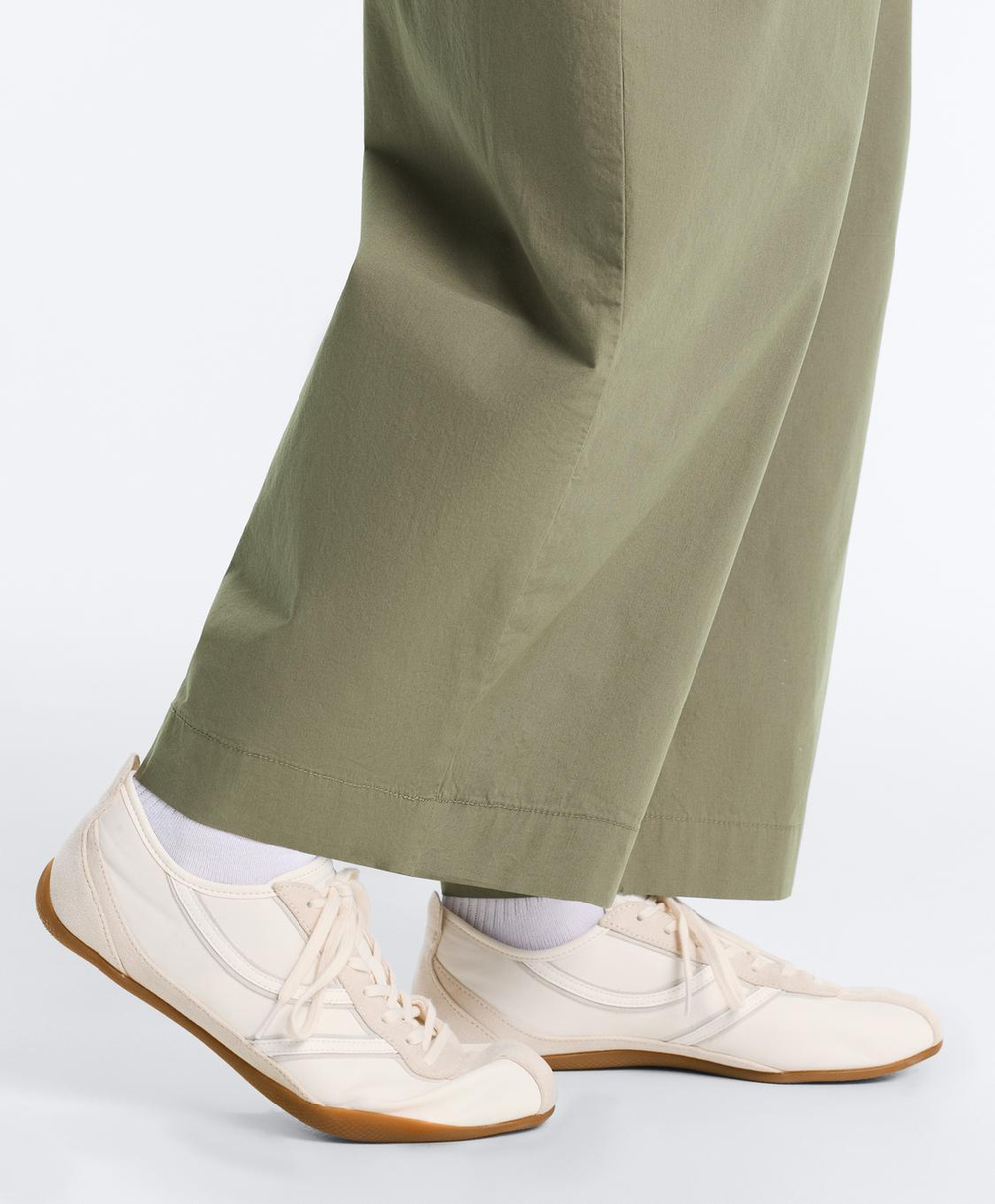 Oysho Зауженные брюки из 100% хлопка со складками, светлый хаки