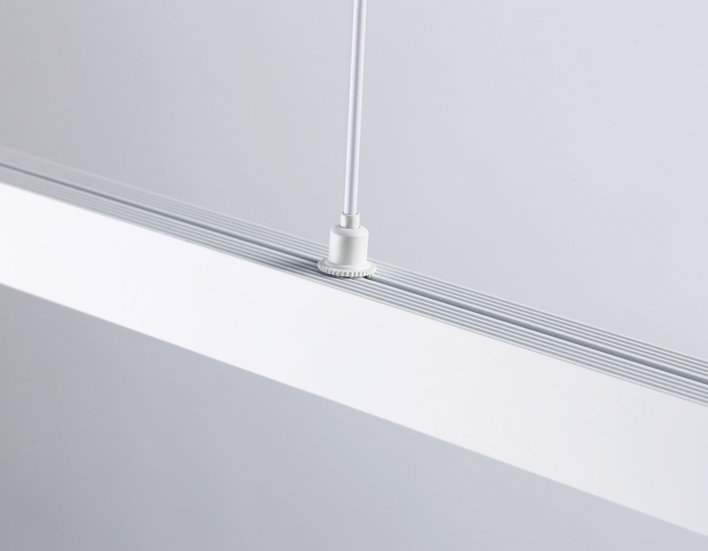 Светильник светодиодный трековый GL6783 WH белый LED 24W 4200K 600*22*1025