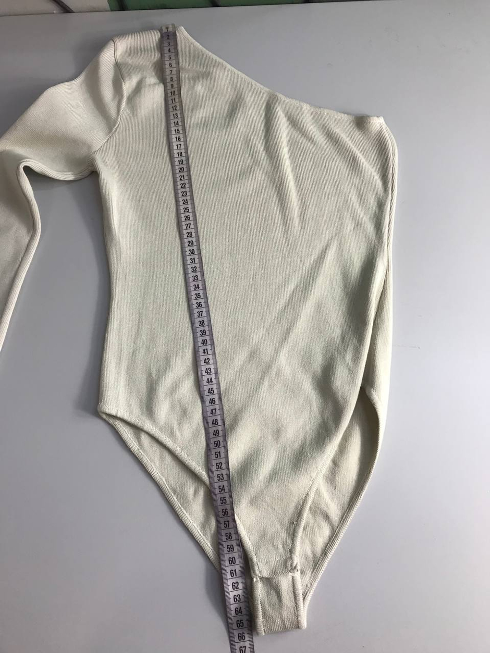 Боди Zara плотное, маркировка S, визуально на 44 размер