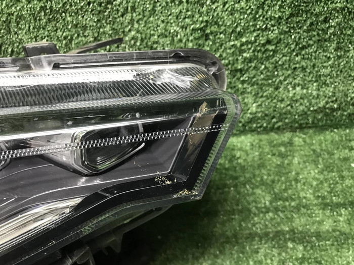 Фара правая Haval F7 (2018-2024) LED