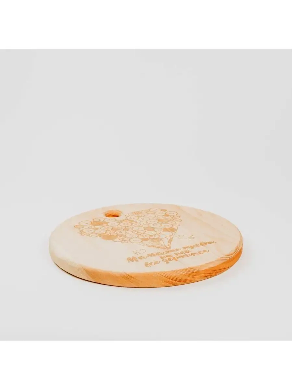 Деревянная менажница круглая с гравировкой из кедра