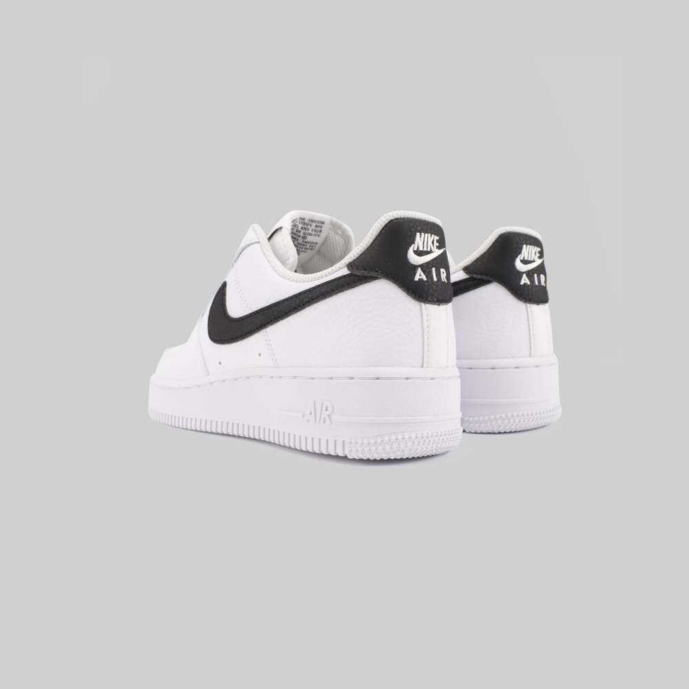 Кроссовки Nike Air Force 1 '07 - купить в магазине Dice с бесплатной доставкой по России