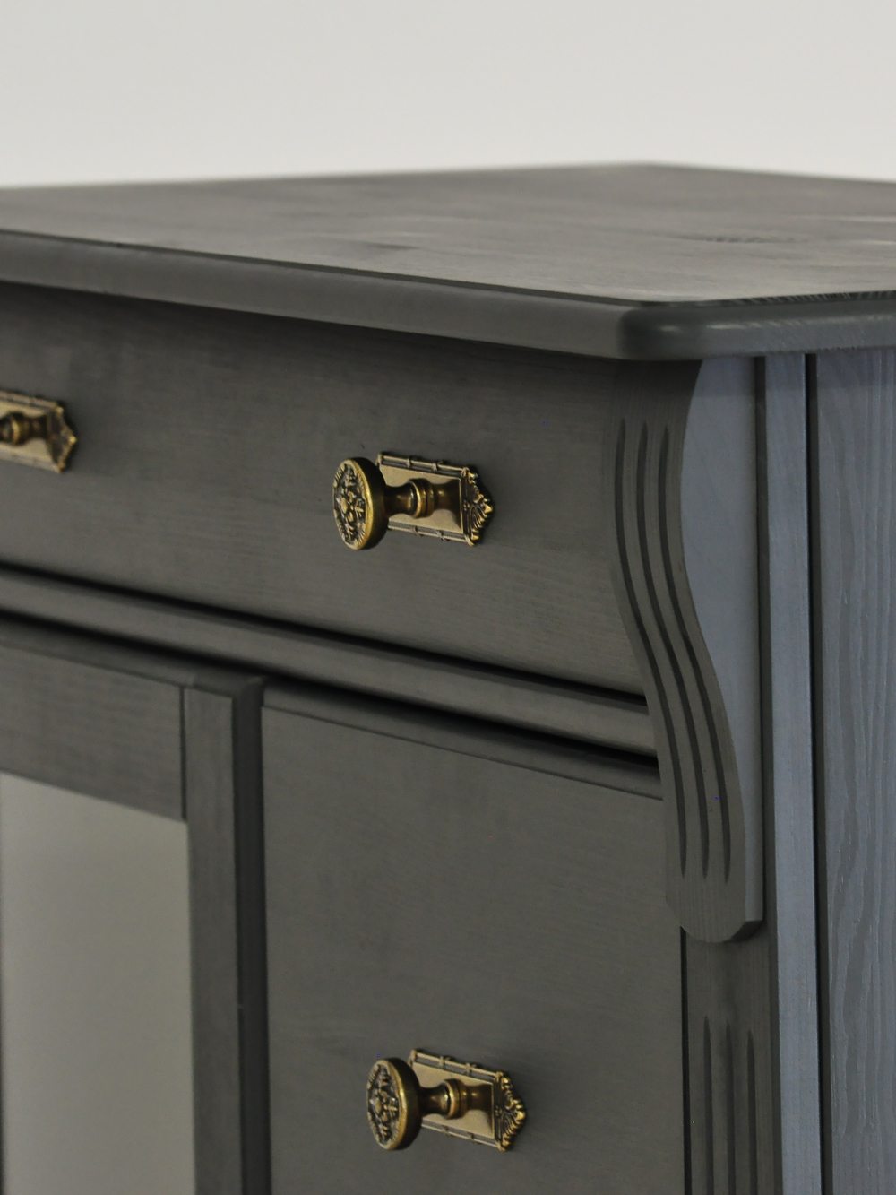 Комод Сюзанна из массива сосны с 5-ю ящиками