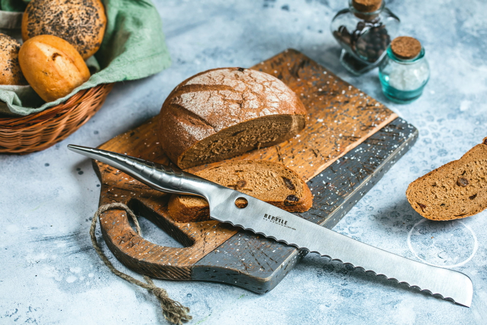 Нож кухонный для хлеба 23.5см Samura Reptile