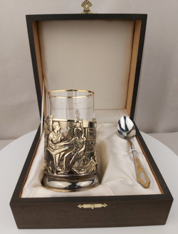 Подстаканник Медики