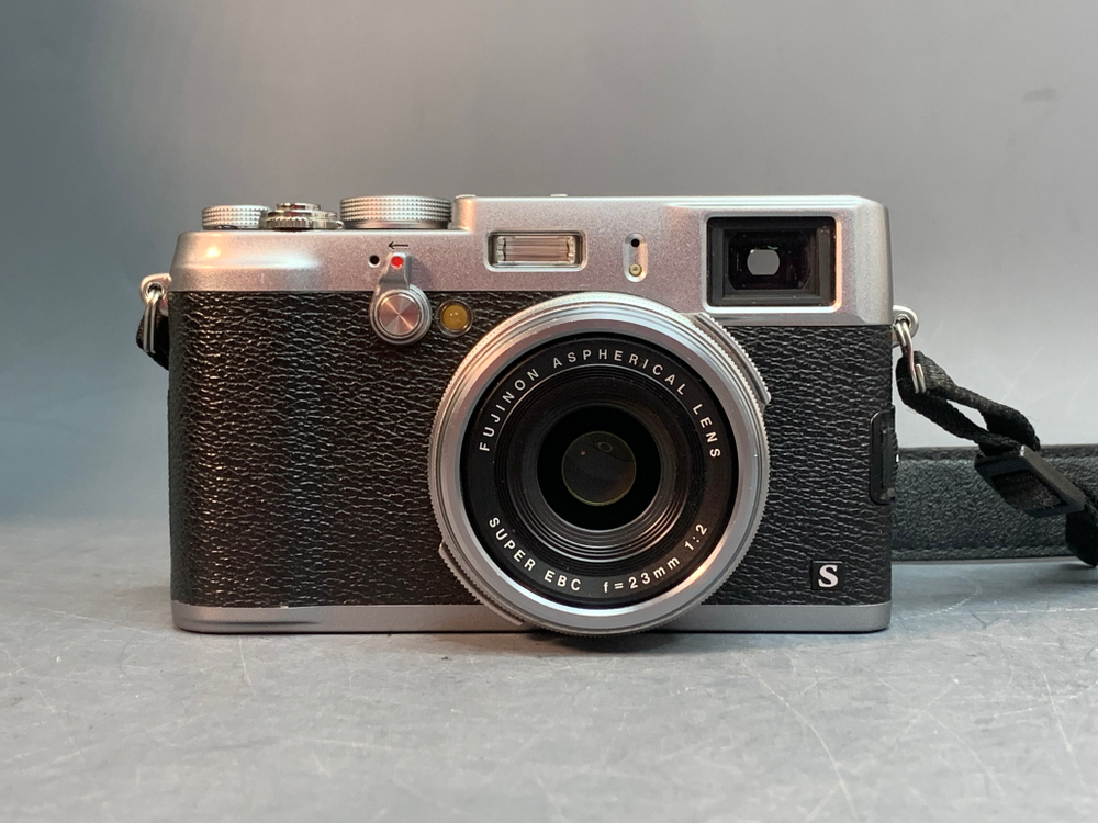 Fujifilm X100S 22.000 кадров
