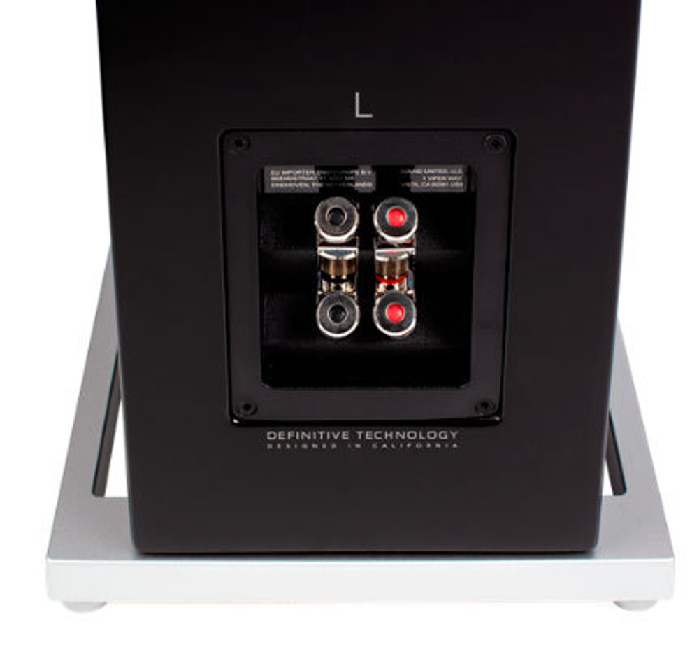 Definitive Technology Demand D15