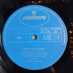 Винтажная виниловая пластинка LP Rod Stewart Never A Dull Moment (Japan 1978) (Obi) BT-5195
