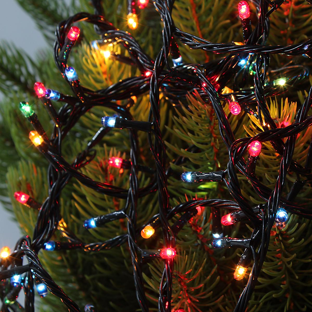 Электрогирлянда м/лампы цвет, 140 ламп, 6,7м, 8 р.миг., зелен.провод, кор