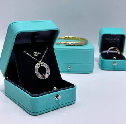 Кулон Tiffany & Co.