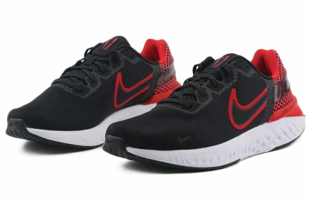 Кроссовки Nike Legend React 3