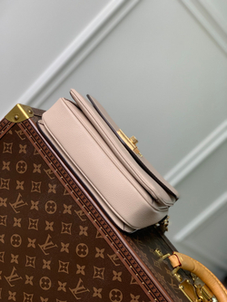 Louis Vuitton Oxford Bag