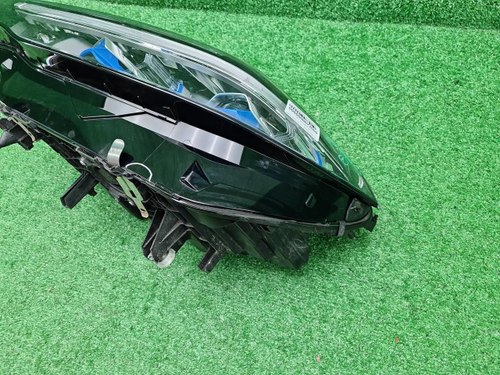 Фара левая BMW X7 G07 (2019-2022) Laser Light