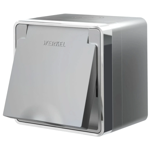 Розетка влагозащищенная IP44 с заземлением крышкой и шторками Gallant (серебряный) W5071206